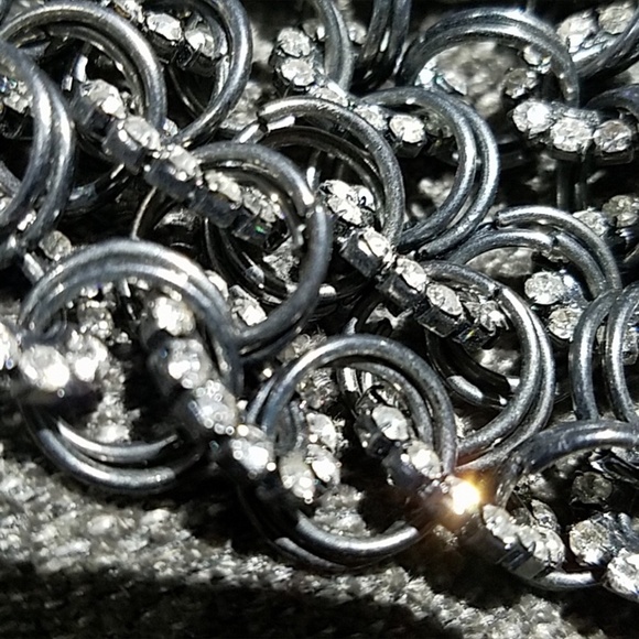 CHARCOAL GRAY CHAIN WITH GEMS - Picture 7 of 7